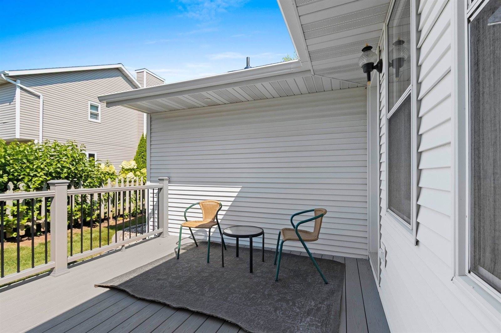 2982 Brighton Place, Green Bay, WI 54311