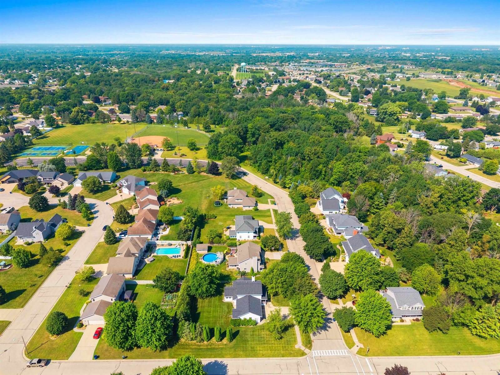 2982 Brighton Place, Green Bay, WI 54311