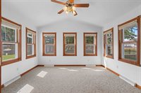 2982 Brighton Place, Green Bay, WI 54311