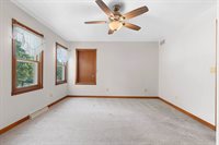 2982 Brighton Place, Green Bay, WI 54311