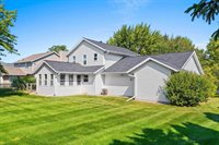 2982 Brighton Place, Green Bay, WI 54311