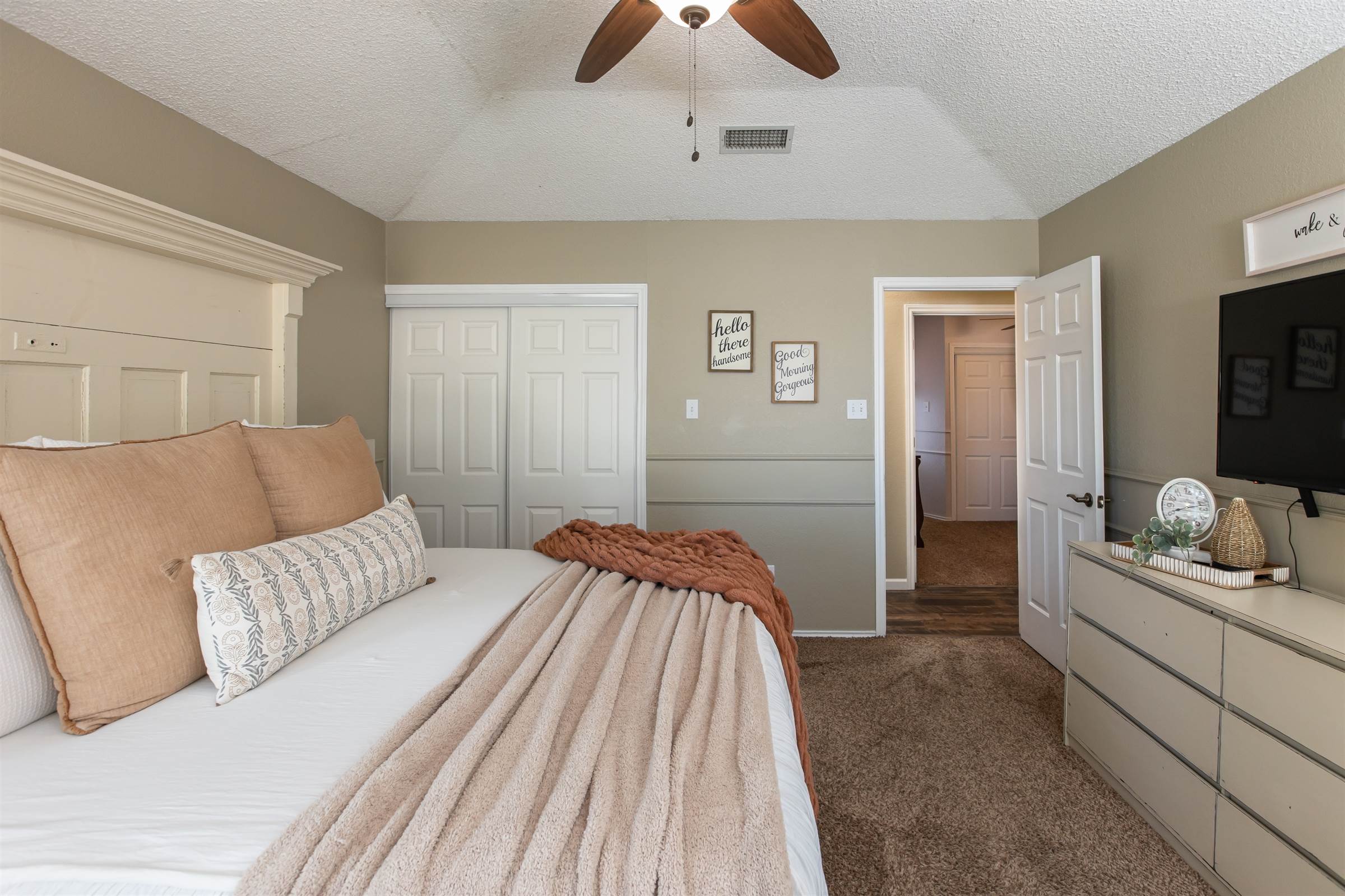 912 North Joyce Drive, Ulysses, KS 67880