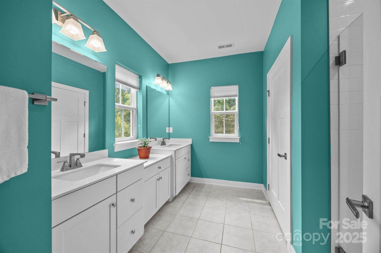 8533 Everwood Avenue, Huntersville, NC 28078