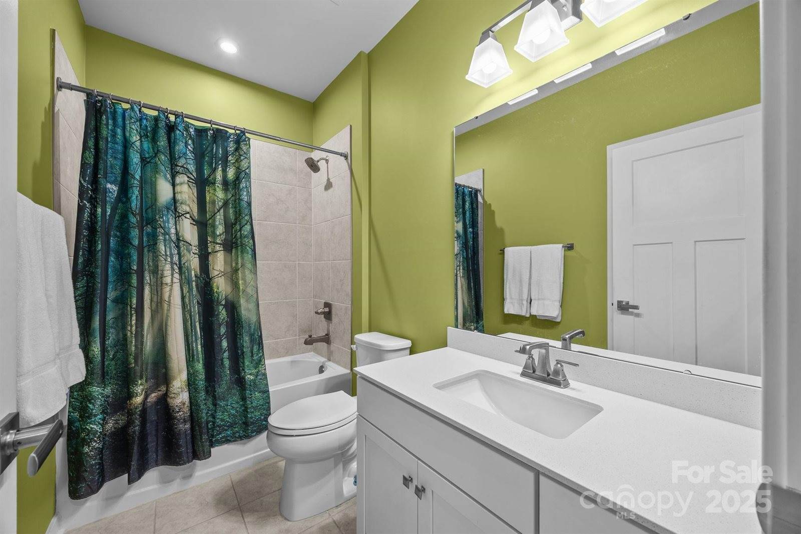 8533 Everwood Avenue, Huntersville, NC 28078