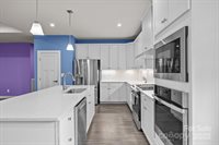 8533 Everwood Avenue, Huntersville, NC 28078