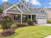 8533 Everwood Avenue, Huntersville, NC 28078