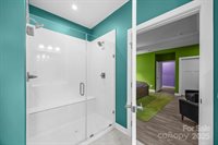 8533 Everwood Avenue, Huntersville, NC 28078