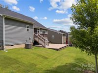 8533 Everwood Avenue, Huntersville, NC 28078