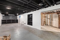 5525 Westchester Drive, Flint, MI 48532