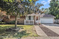 5525 Westchester Drive, Flint, MI 48532
