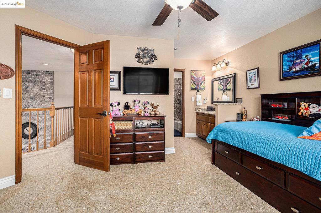 15 Madeira Ct, Oakley, CA 94561