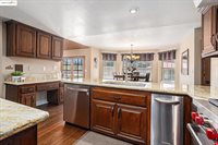 15 Madeira Ct, Oakley, CA 94561