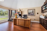 15 Madeira Ct, Oakley, CA 94561