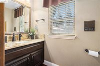 15 Madeira Ct, Oakley, CA 94561