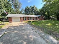 515 West James Boulevard, Saint James, MO 65559