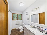 515 West James Boulevard, Saint James, MO 65559