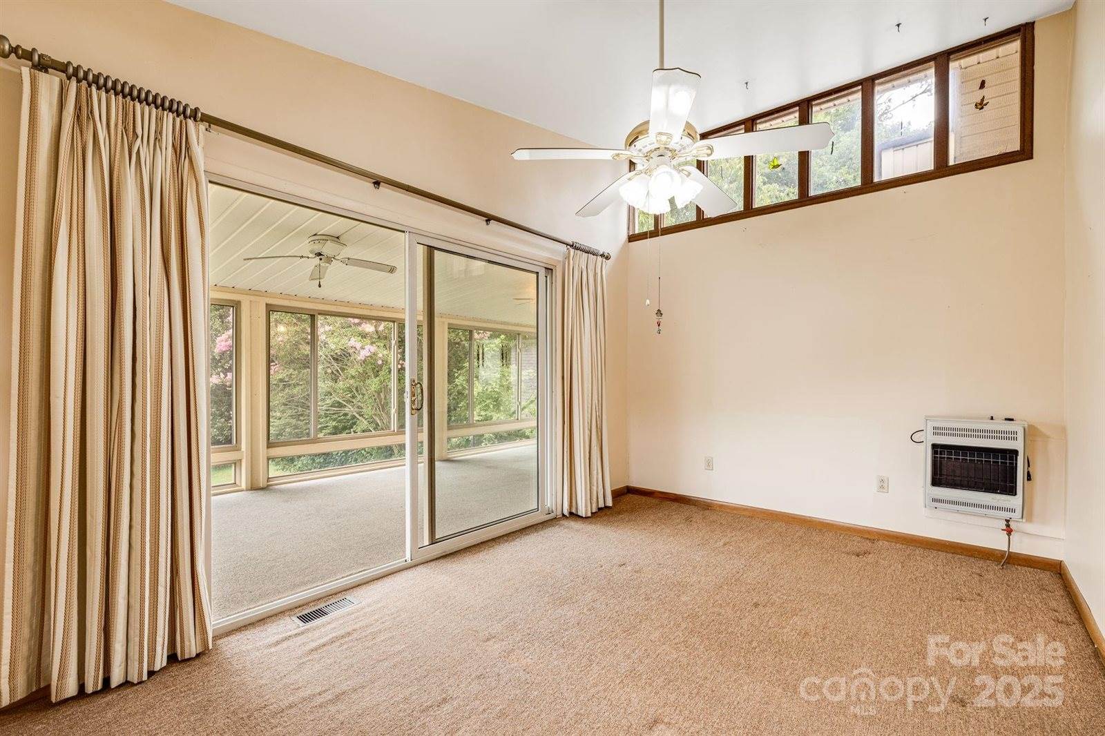 141 Macedonia Road, Asheville, NC 28804