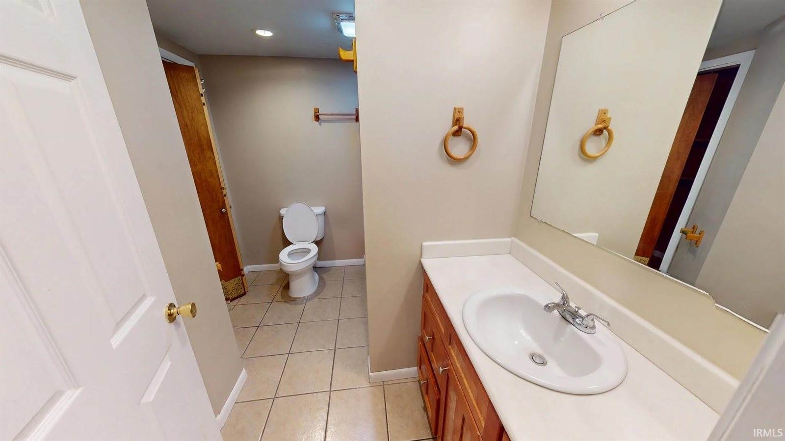 800-802 W North Street, Muncie, IN 47305