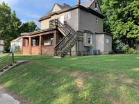 800-802 W North Street, Muncie, IN 47305