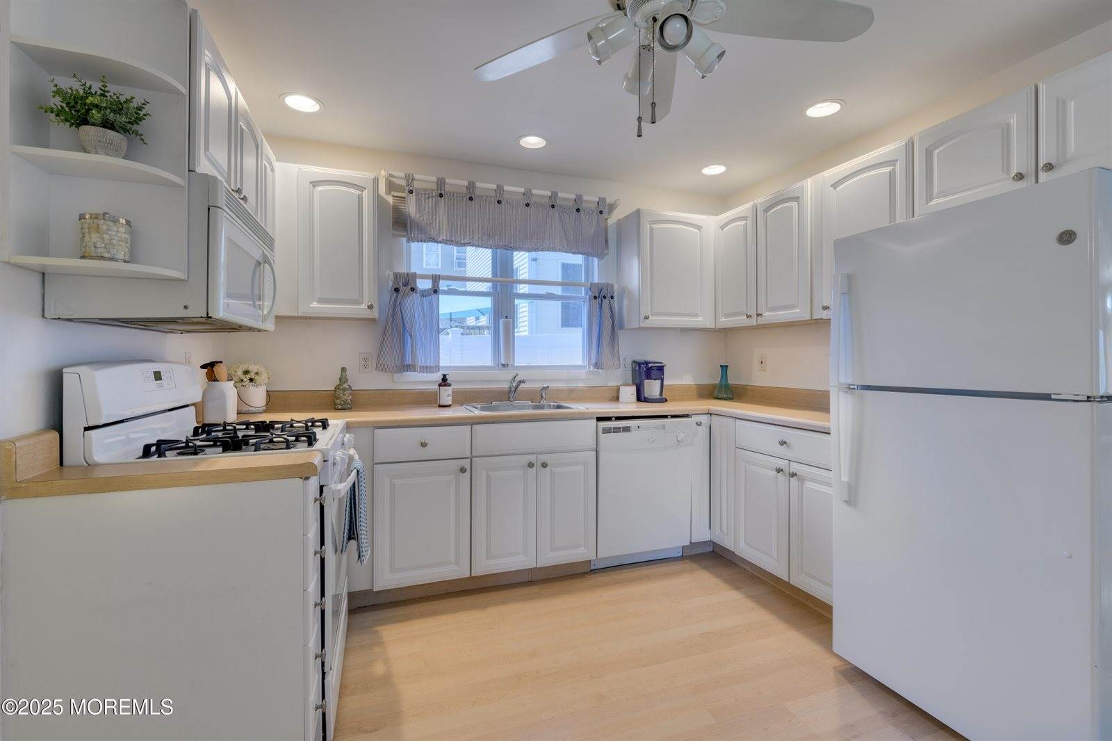 204 Anthony Avenue, Toms River, NJ 08753