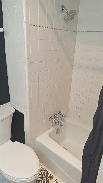 222 Mistletoe Drive, Richardson, TX 75081