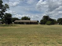 5704 Earl Dr Drive, Shawnee, OK 74804