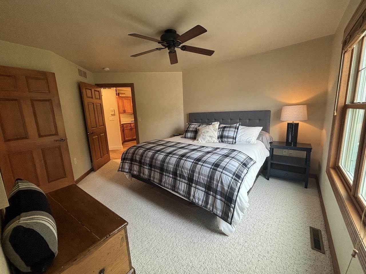 6948 Cobblestone Road, Egg Harbor, WI 54209