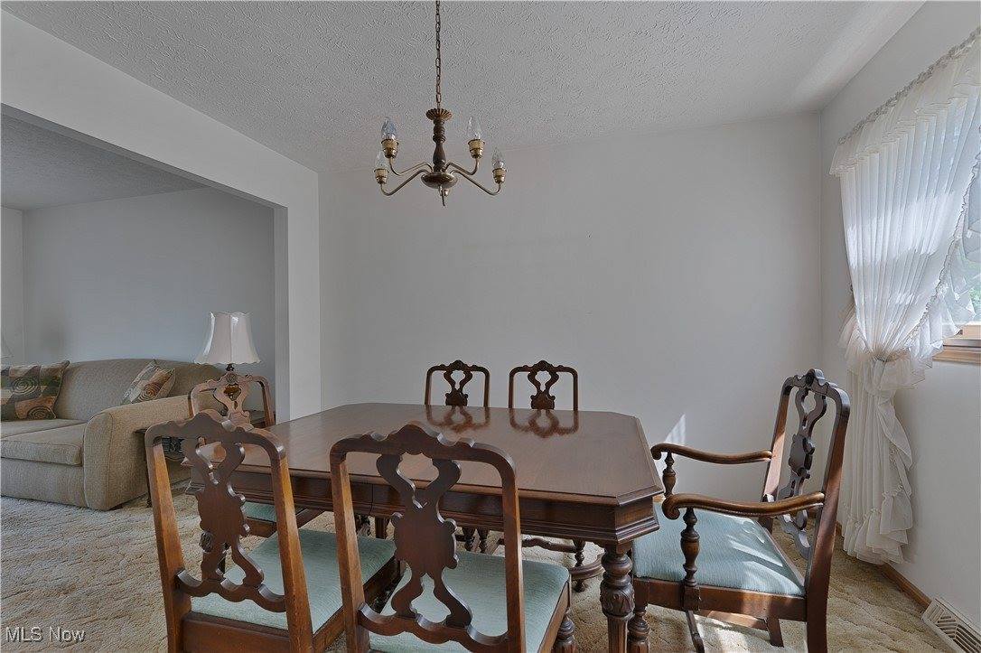 6791 Colleen Drive, Youngstown, OH 44512