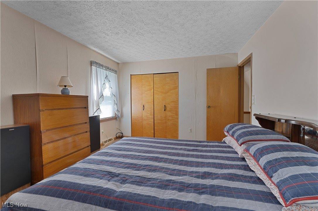 6791 Colleen Drive, Youngstown, OH 44512