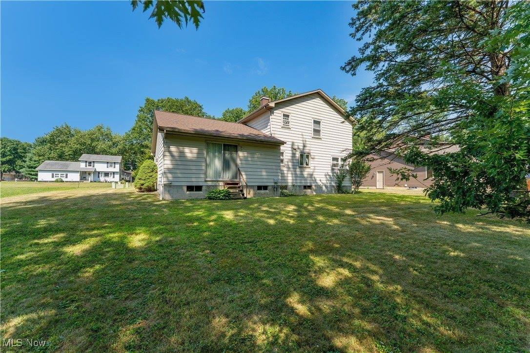 6791 Colleen Drive, Youngstown, OH 44512