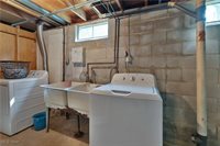 6791 Colleen Drive, Youngstown, OH 44512