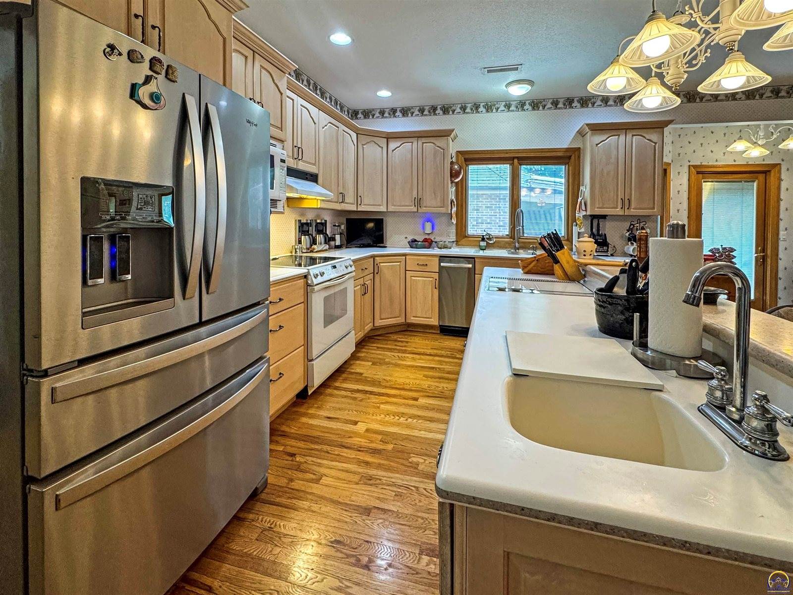 2721 SE Scorpio AVE, Topeka, KS 66605