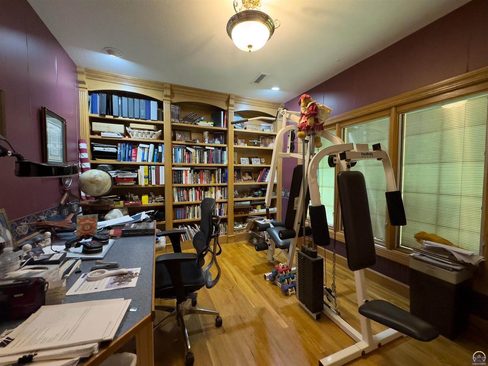 2721 SE Scorpio AVE, Topeka, KS 66605