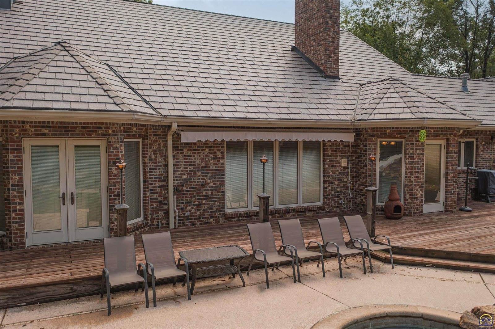 2721 SE Scorpio AVE, Topeka, KS 66605