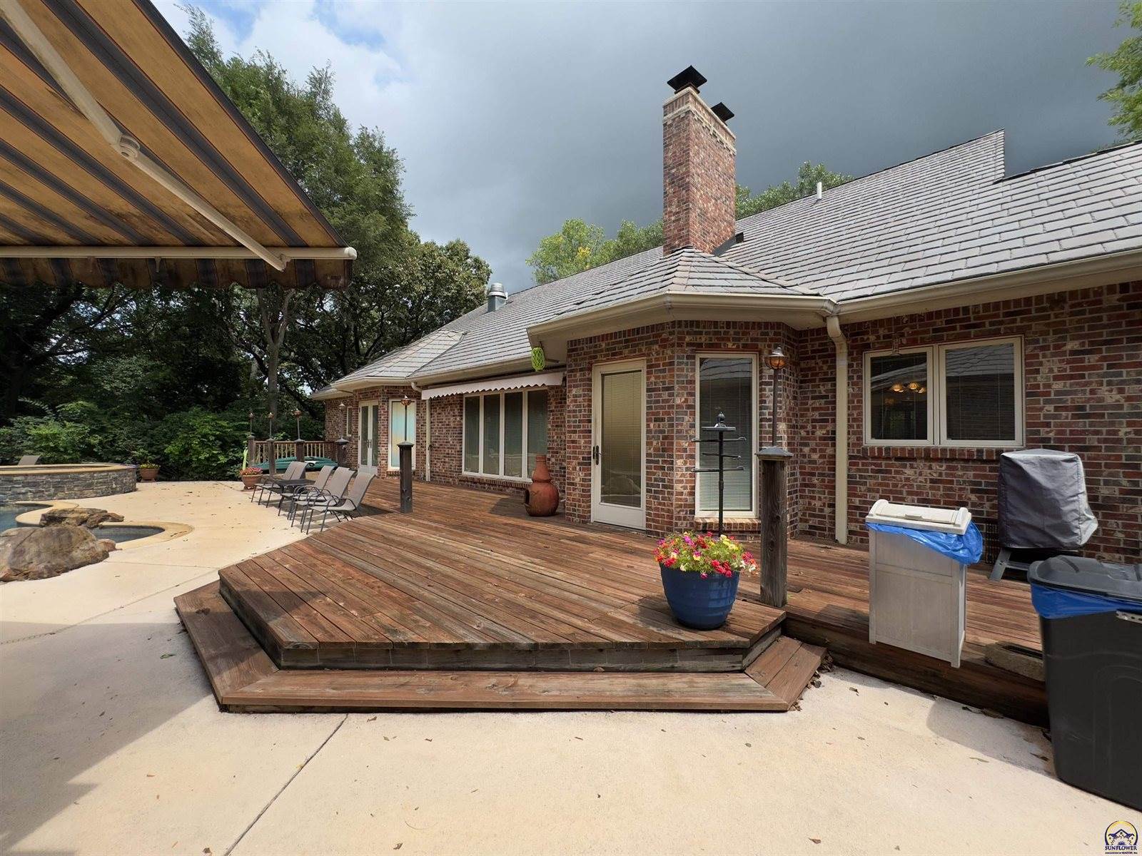 2721 SE Scorpio AVE, Topeka, KS 66605