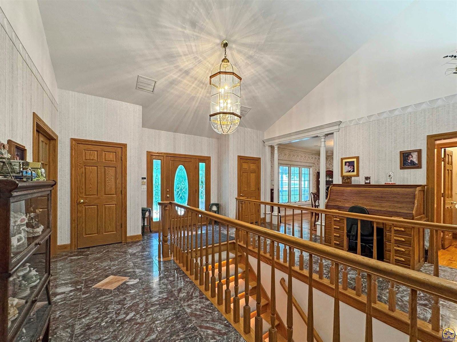 2721 SE Scorpio AVE, Topeka, KS 66605