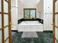 2721 SE Scorpio AVE, Topeka, KS 66605