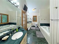 2721 SE Scorpio AVE, Topeka, KS 66605