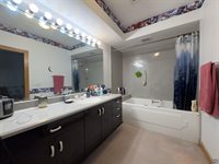 2721 SE Scorpio AVE, Topeka, KS 66605