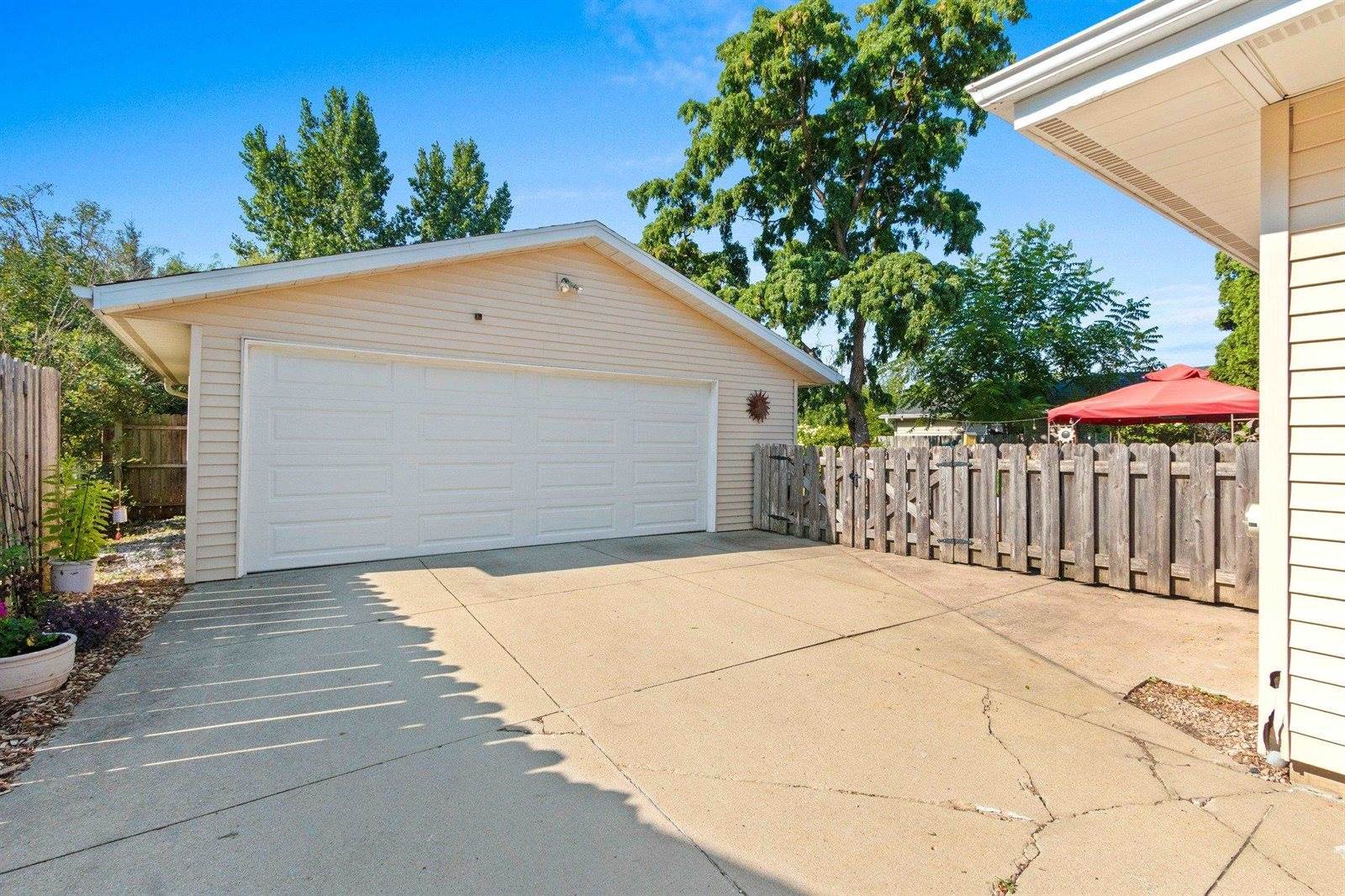 507 East Mitchell Avenue, Appleton, WI 54915