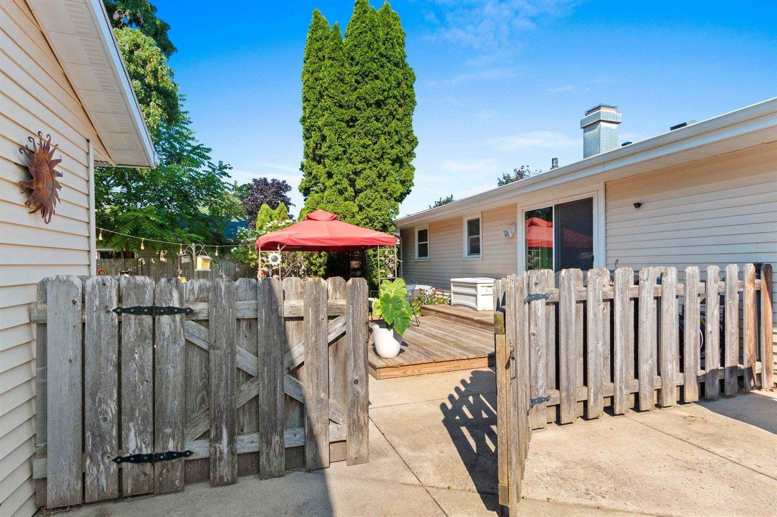 507 East Mitchell Avenue, Appleton, WI 54915