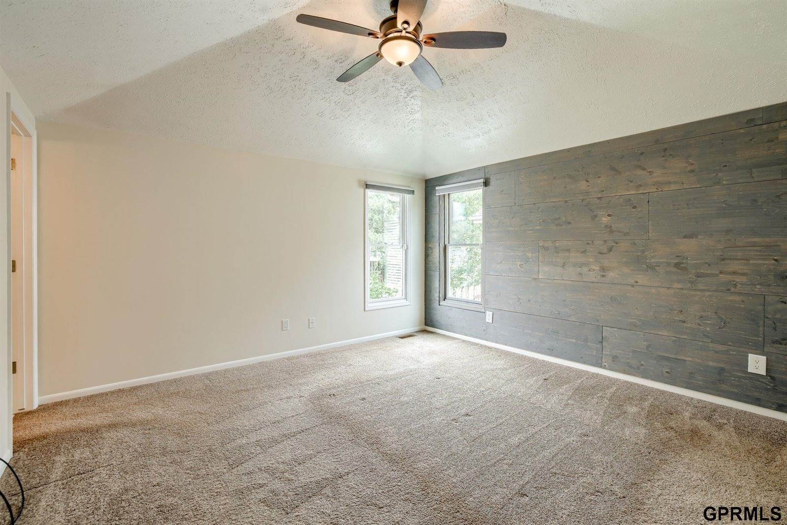 628 North 151 Circle, Omaha, NE 68154