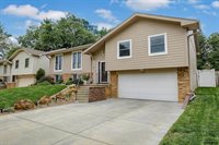628 North 151 Circle, Omaha, NE 68154