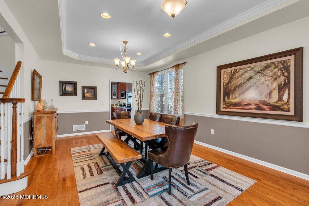 27 Brittany Court, Atlantic Highlands, NJ 07716