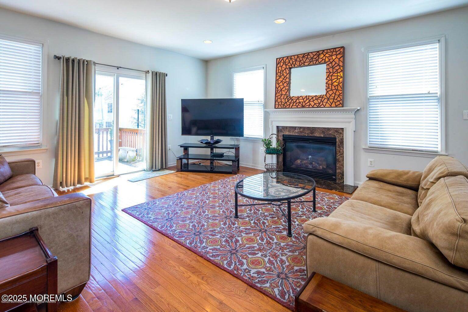 27 Brittany Court, Atlantic Highlands, NJ 07716