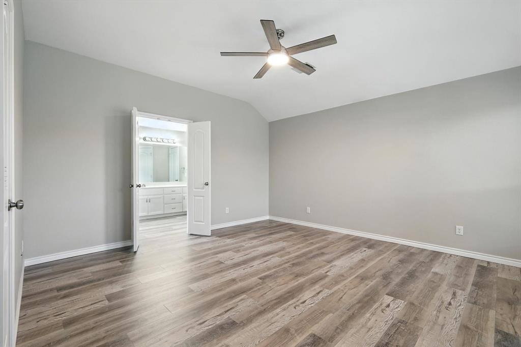 5521 Creek Hill Lane, Fort Worth, TX 76179