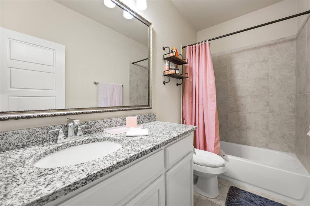 1200 Roping Reins Way, Fort Worth, TX 76052