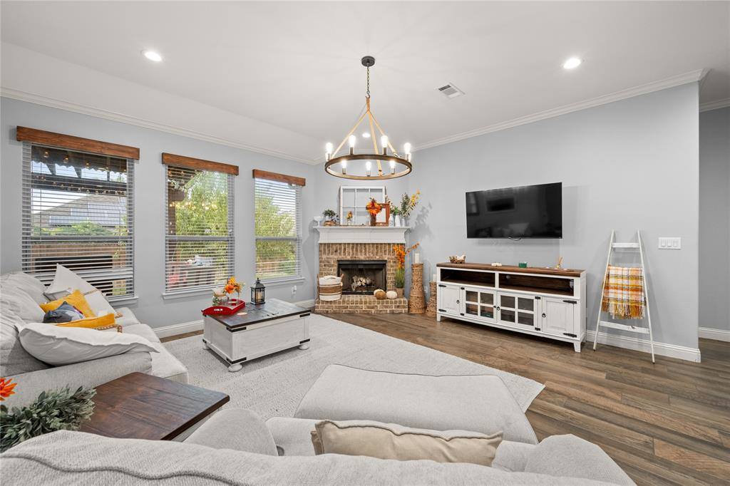 1200 Roping Reins Way, Fort Worth, TX 76052