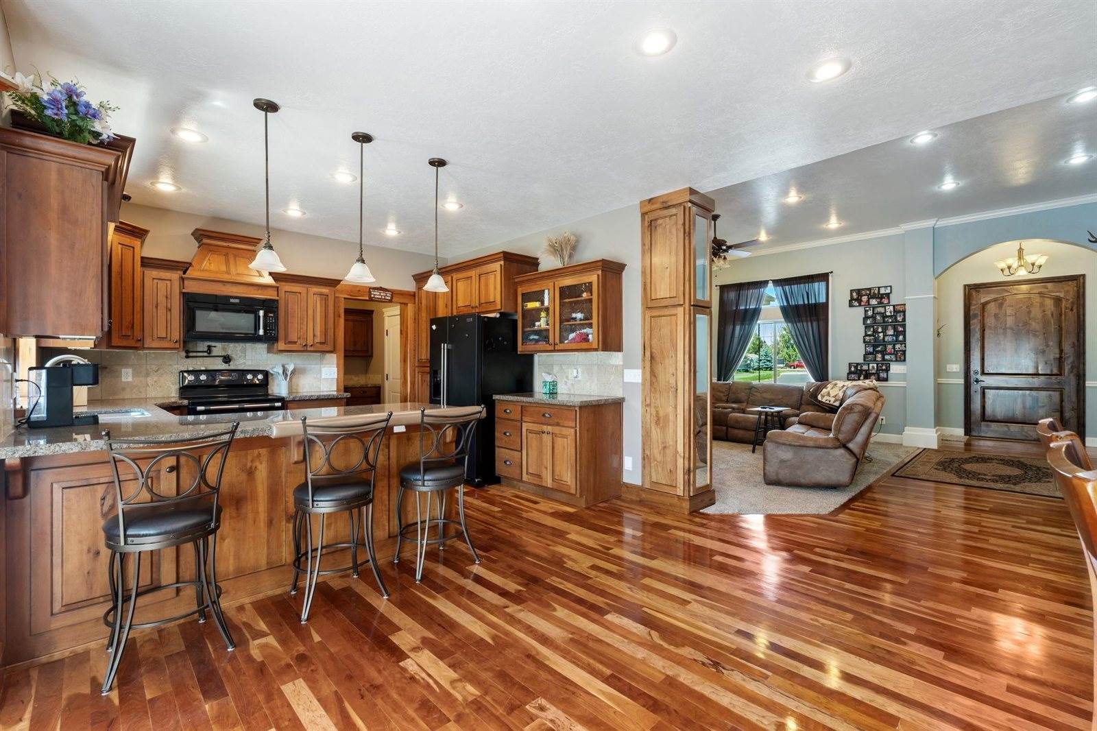 183 W 265 N, Blackfoot, ID 83221