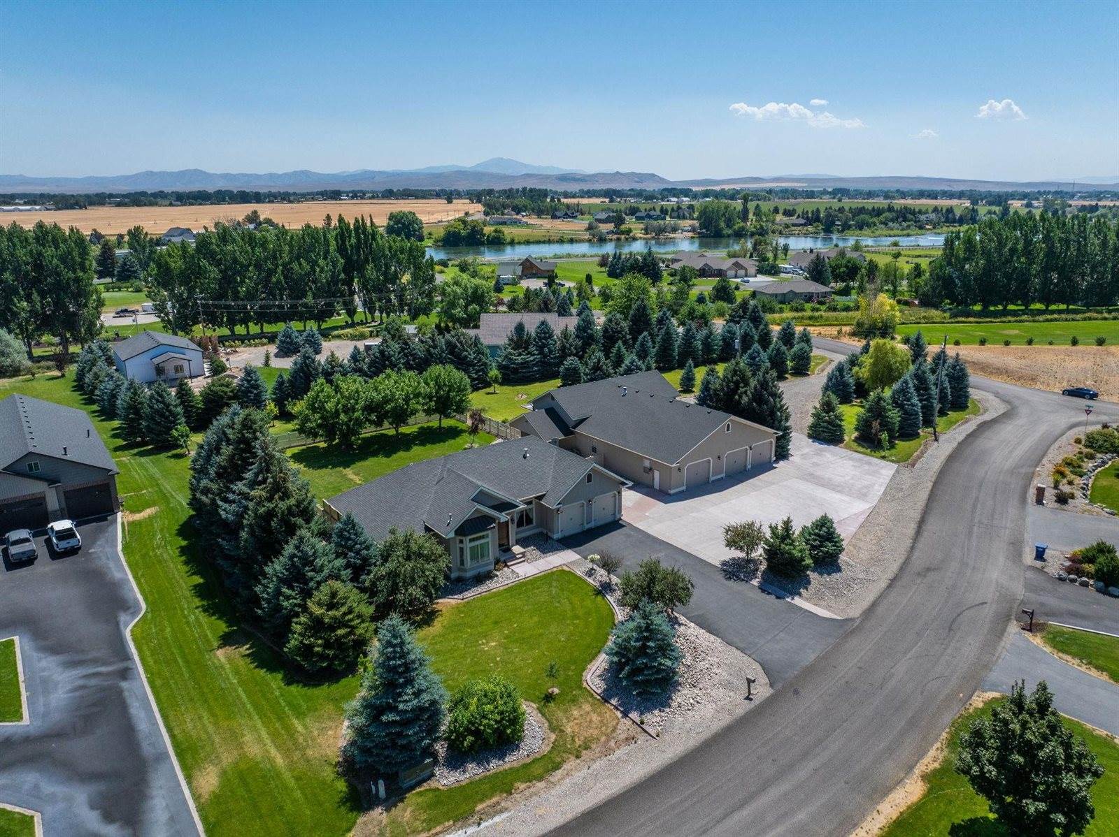 183 W 265 N, Blackfoot, ID 83221